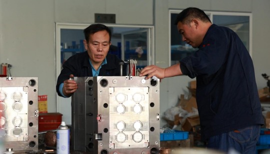 蘇州兄弟包装プラスチック有限公司